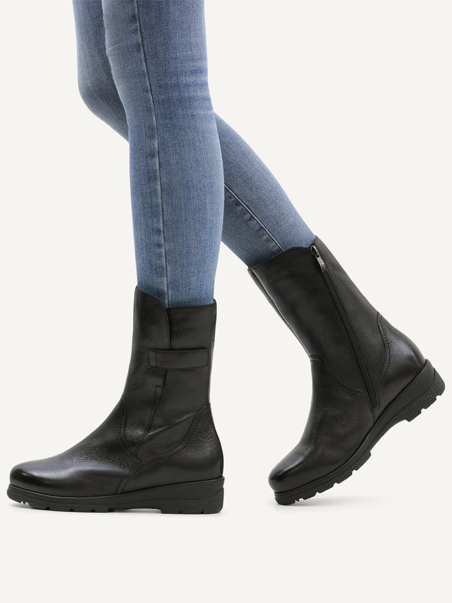 Caprice Botte Tendance Femme 9-26408-45 – Vegan – Semelle Intérieure Interchangeable